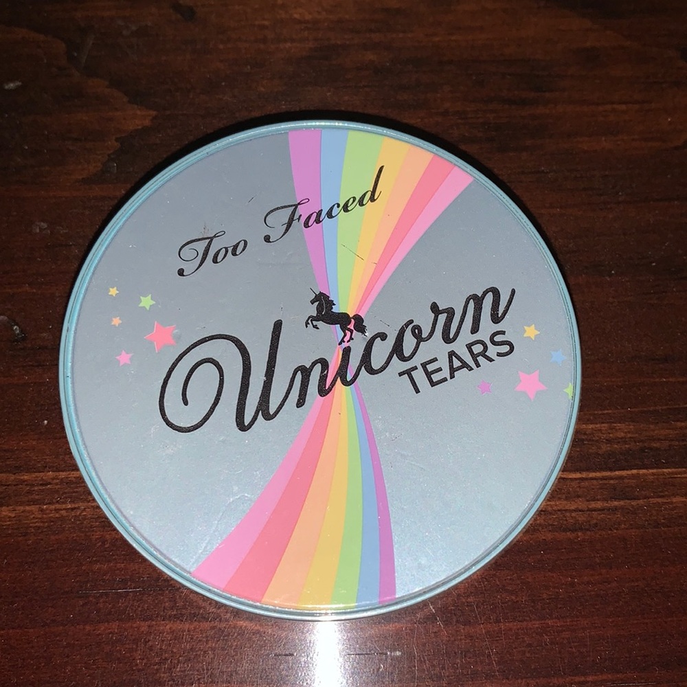 ❣️SOLD❣️Too faced lip gloss & bronzer🤍